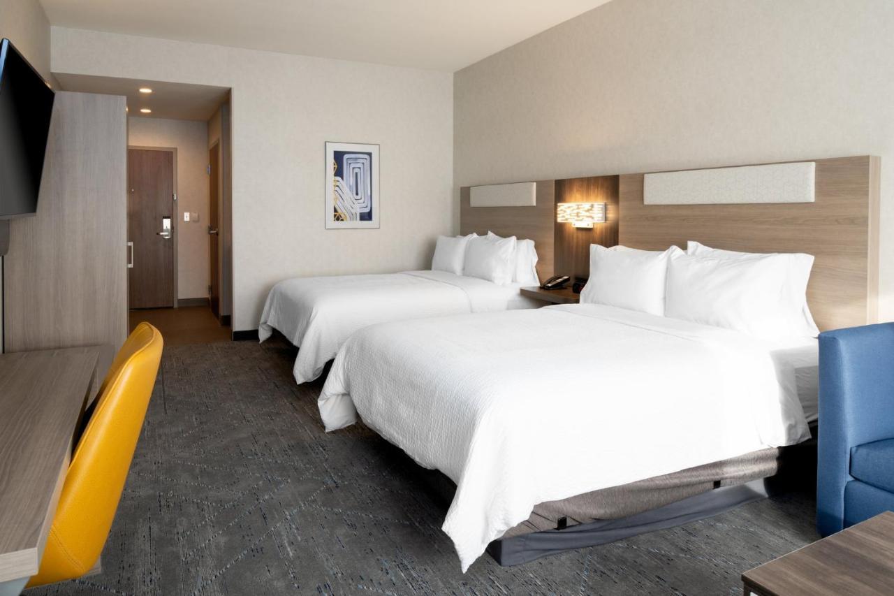 Holiday Inn Express & Suites - Hollister By Ihg Экстерьер фото