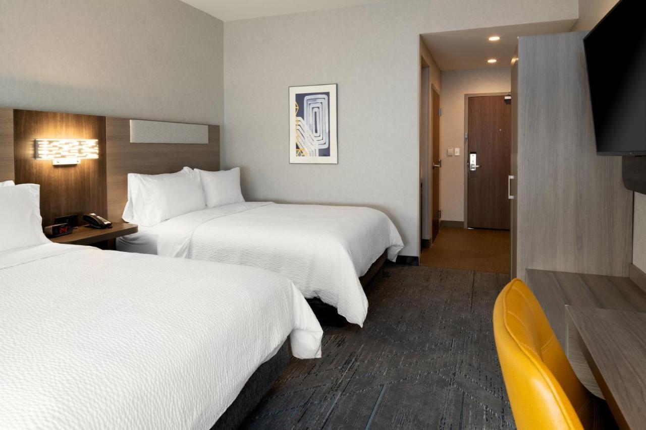 Holiday Inn Express & Suites - Hollister By Ihg Экстерьер фото